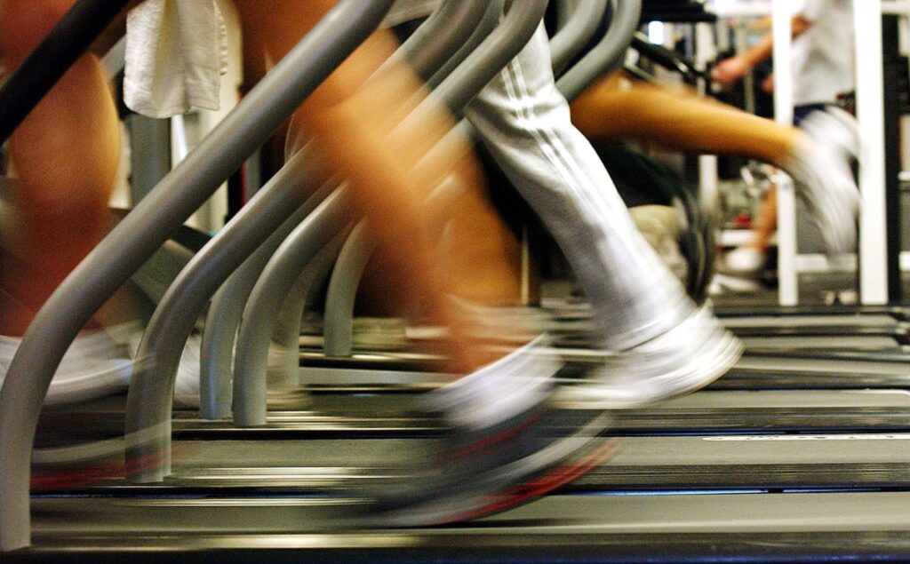 a people do some exercise